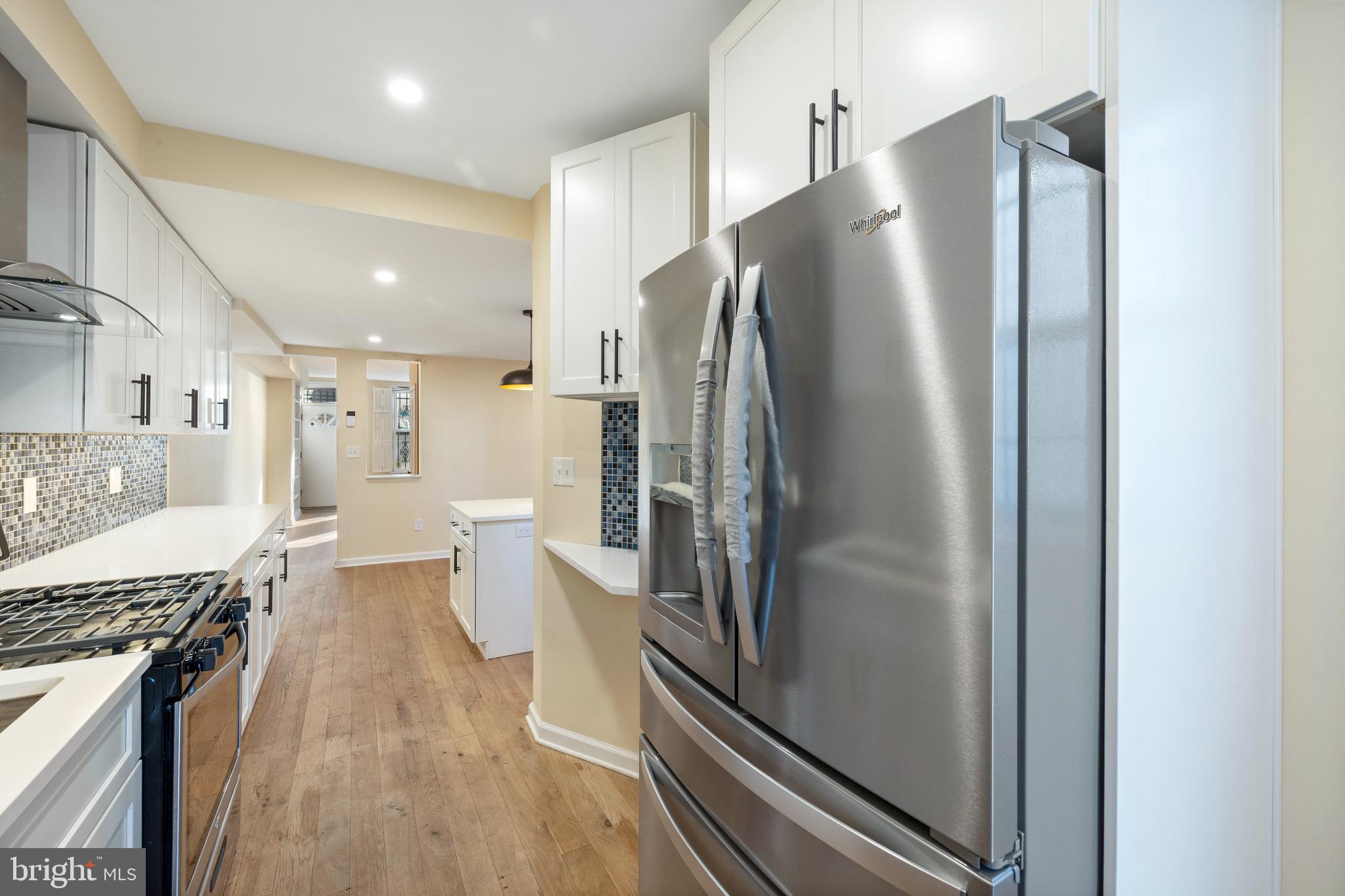 425 1/2 Ridge Street Northwest Washington, DC 20001 - Photo 12 of 31