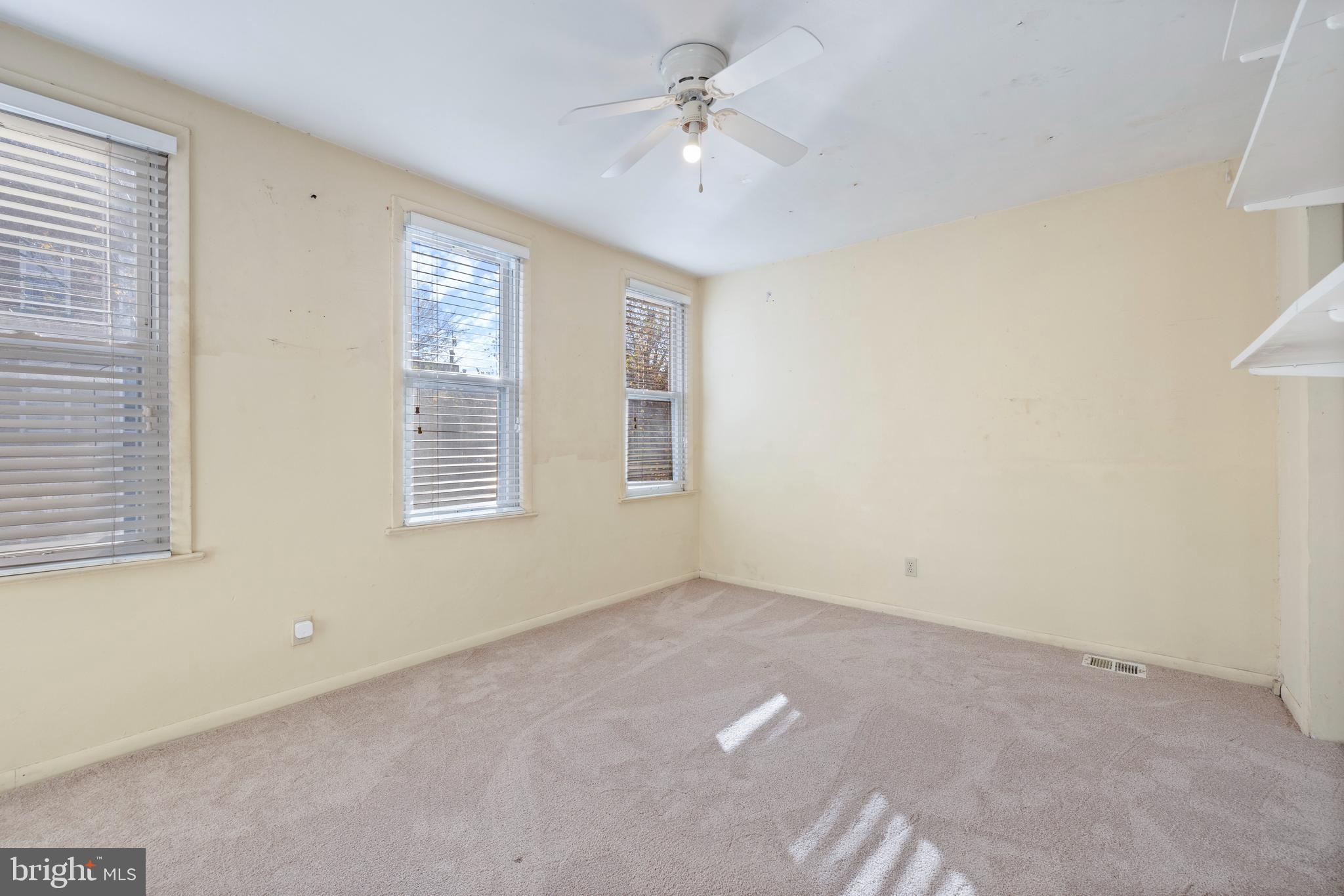 425 1/2 Ridge Street Northwest Washington, DC 20001 - Photo 14 of 31