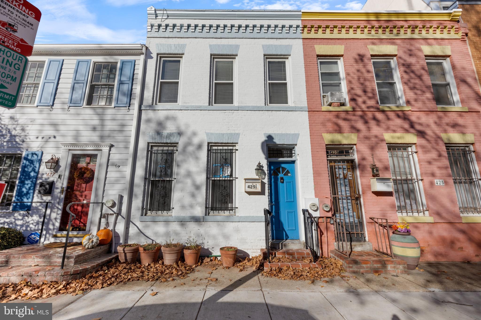 425 1/2 Ridge Street Northwest Washington, DC 20001 - Photo 2 of 31