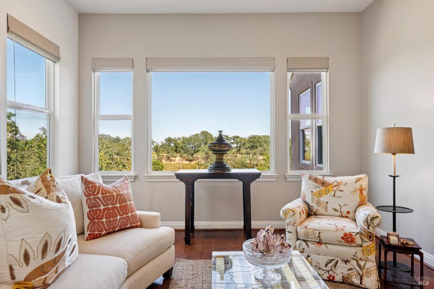 115 Stone Tree Lane Novato, CA 94945 - Photo 14 of 77