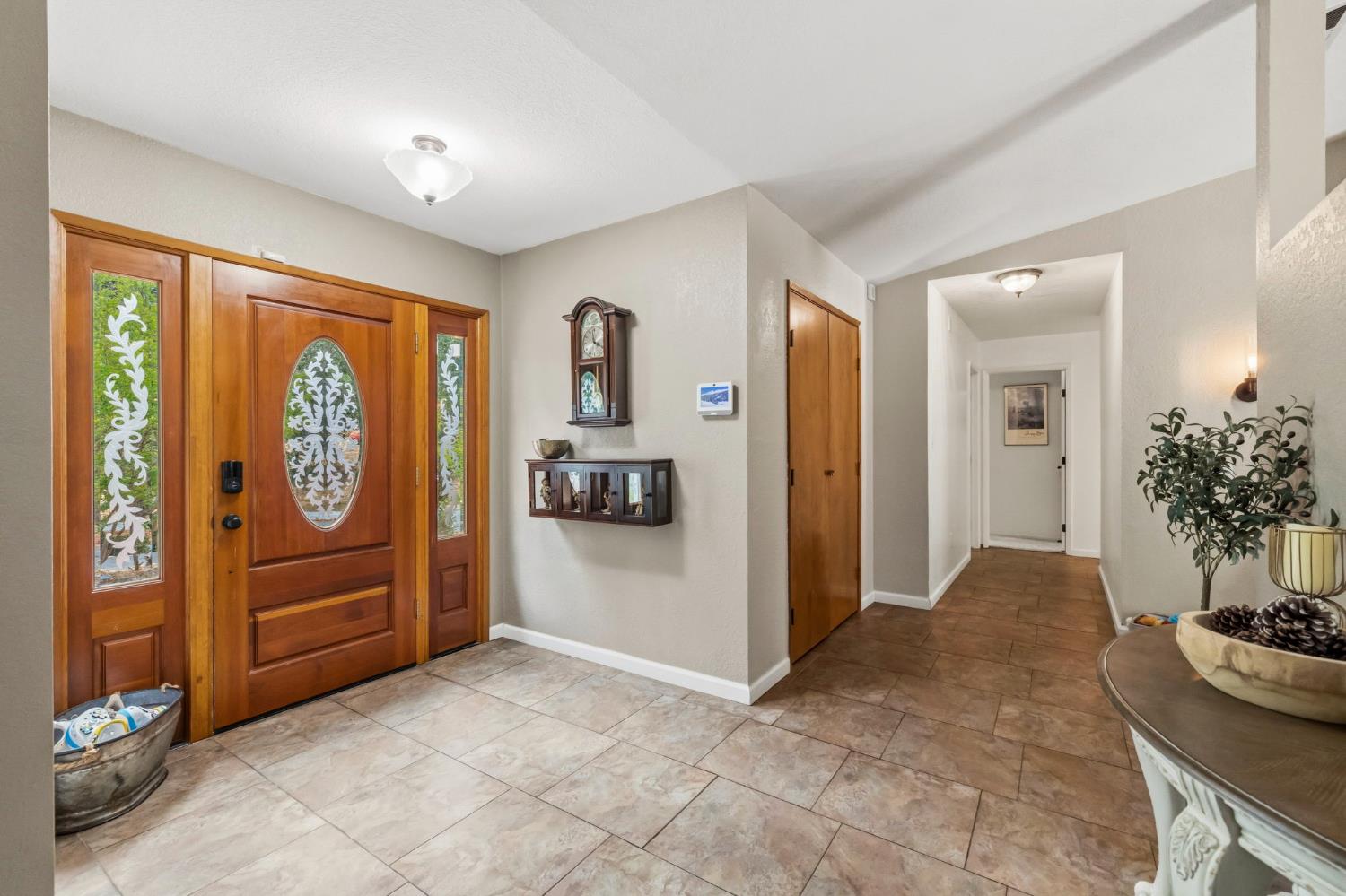 11460 Racetrack Road Sonora, CA 95370 - Photo 5 of 46 a view of livingroom with furniture