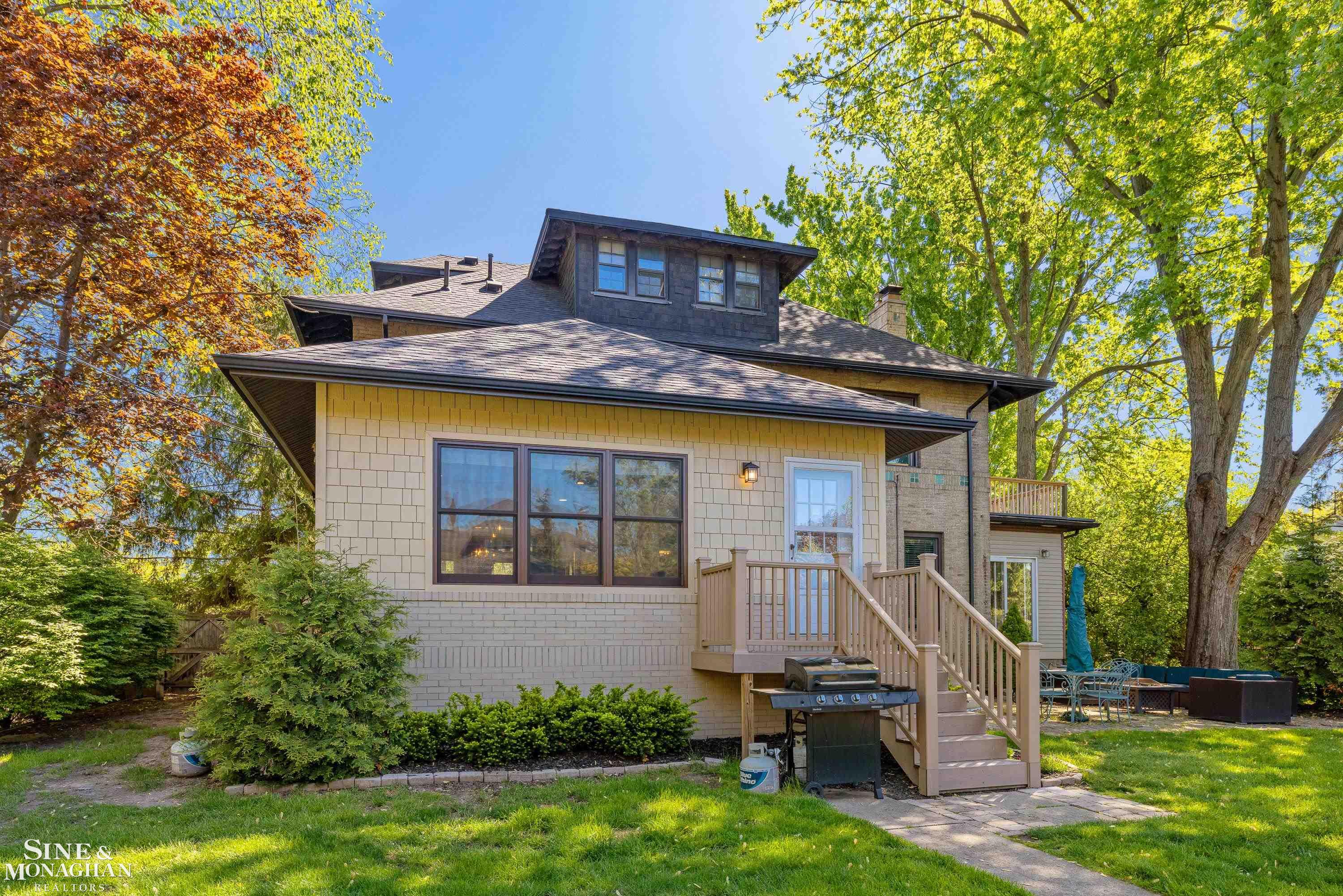 1265 Devonshire Road Grosse Pointe Park, MI 48230 - Photo 8 of 14