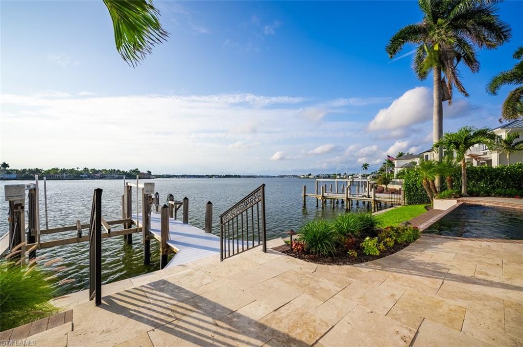 1942 Kingfish Road Naples, FL 34102 - Photo 42 of 43
