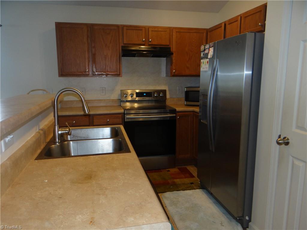 5188 Switchback Drive High Point, NC 27265 - Photo 7 of 17 Gallery Image 7
