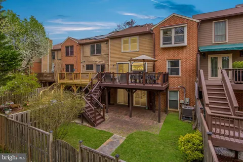 $1,125,000 | 6418 Wishbone Terrace, Cabin John, MD 20818