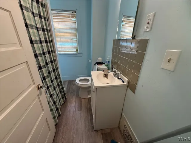 $215,000 | 114-116 Ross Place, Auburn, NY 13021