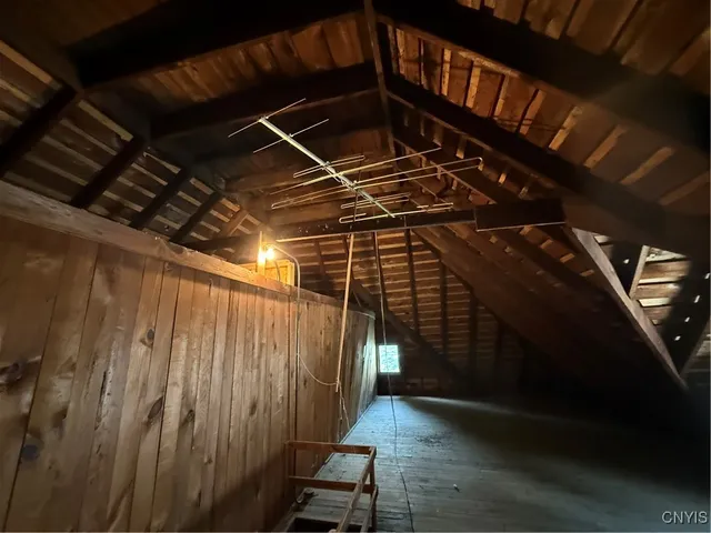 $215,000 | 114-116 Ross Place, Auburn, NY 13021