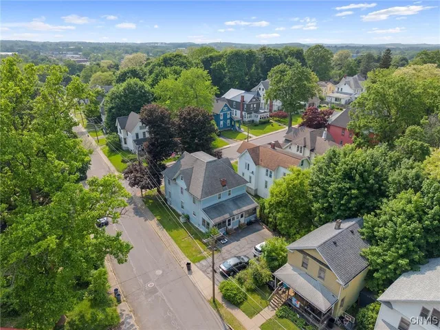 $215,000 | 114-116 Ross Place, Auburn, NY 13021