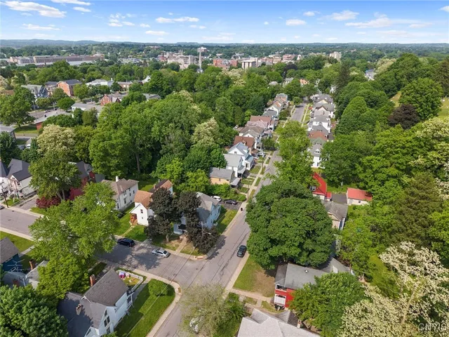 $215,000 | 114-116 Ross Place, Auburn, NY 13021