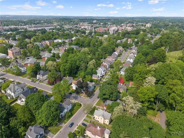 $215,000 | 114-116 Ross Place, Auburn, NY 13021