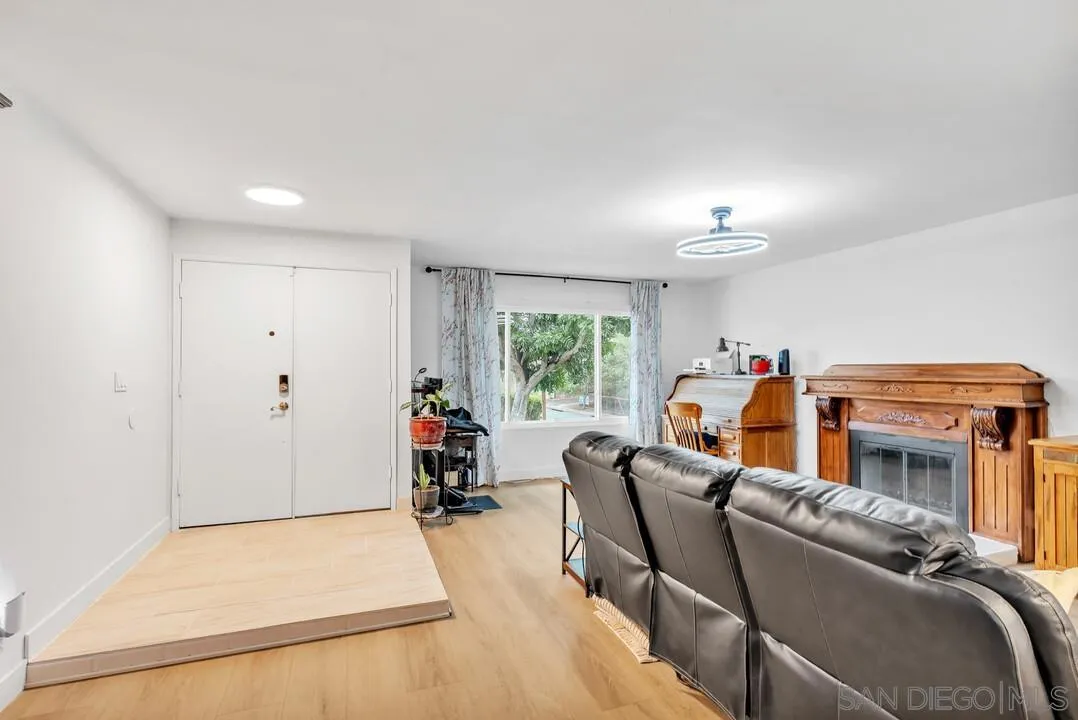 633 Sancado Terrace Fallbrook, CA 92028 - Photo 10 of 30 Gallery Image 10
