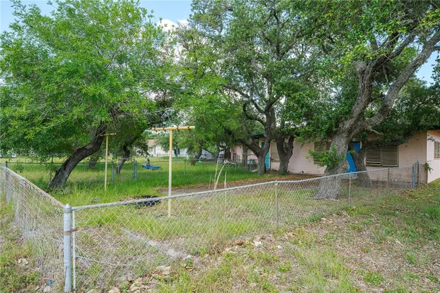$249,000 | 1035 West Goodnight Avenue, Aransas Pass, TX 78336