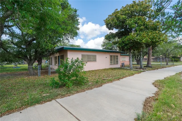 $249,000 | 1035 West Goodnight Avenue, Aransas Pass, TX 78336