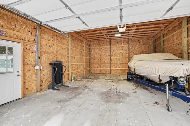 $364,900 | 1187 Yorkshire Drive, Norton Shores, MI 49441