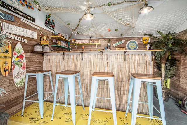 $364,900 | 1187 Yorkshire Drive, Norton Shores, MI 49441