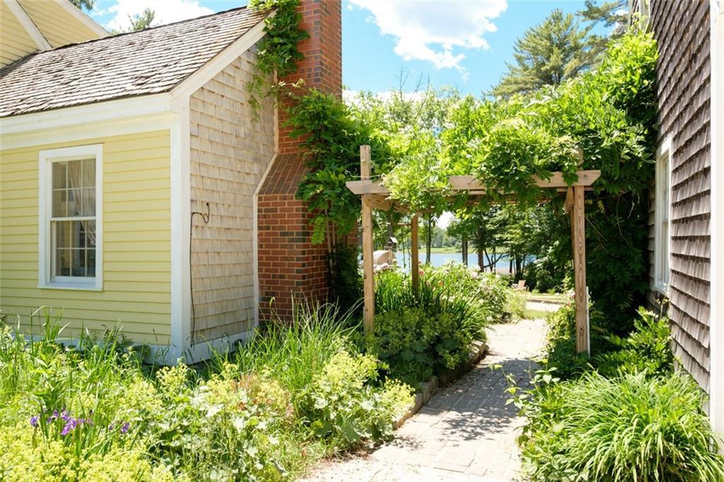 97 B Old Dennett Road, Unit B Kittery, ME 03904 - Photo 22 of 27 Photo