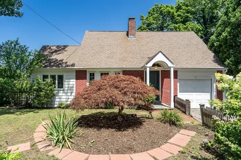 $874,900 | 16 Roundwood Road, Newton, MA 02464