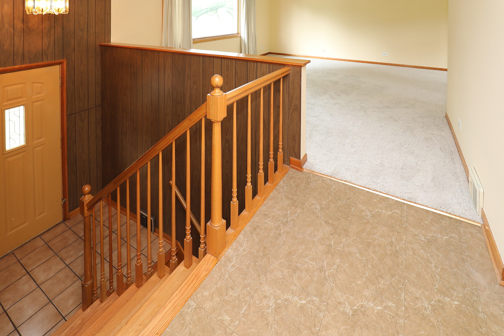 28W650 High Lake Road West Chicago, IL 60185 - Photo 12 of 53 Gallery Image 12