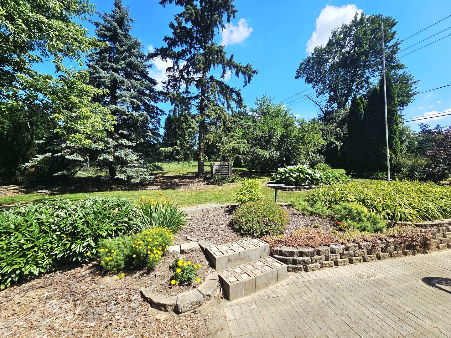 28W650 High Lake Road West Chicago, IL 60185 - Photo 47 of 53 Gallery Image 47