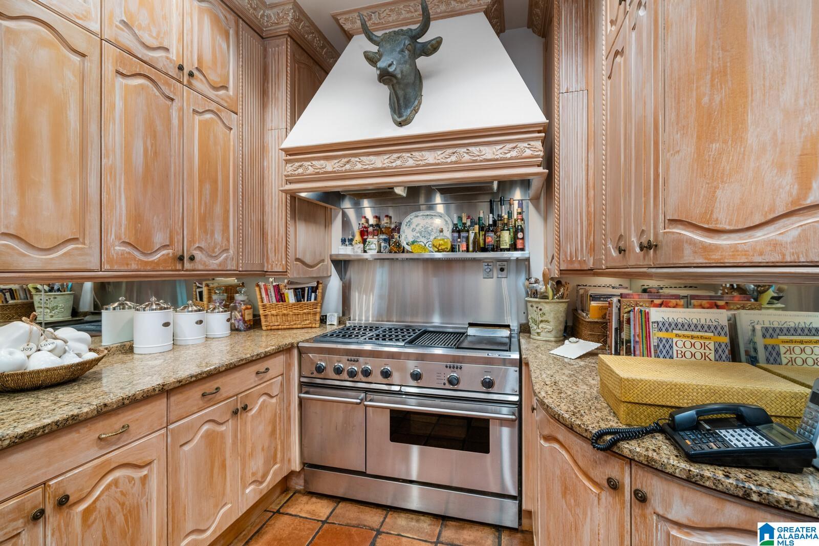 2 Rockledge Road Birmingham, AL 35213 - Photo 23 of 91