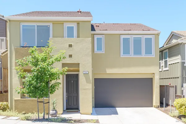 $1,150,000 | 504 Ruby Street, Petaluma, CA 94952