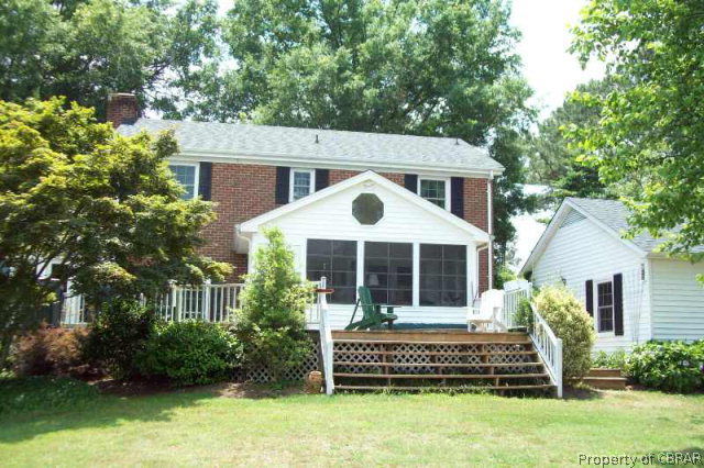 7905 Berkeley Drive Gloucester Point, VA 23062 - Photo 14 of 46