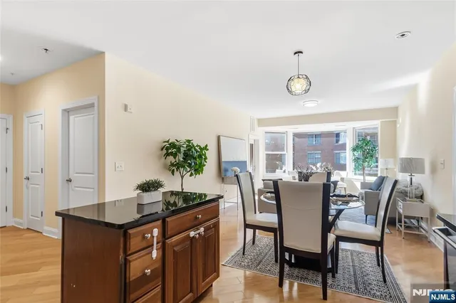 $835,000 | 20 Ave At Port Imperial, Unit 310, West New York, NJ 07093