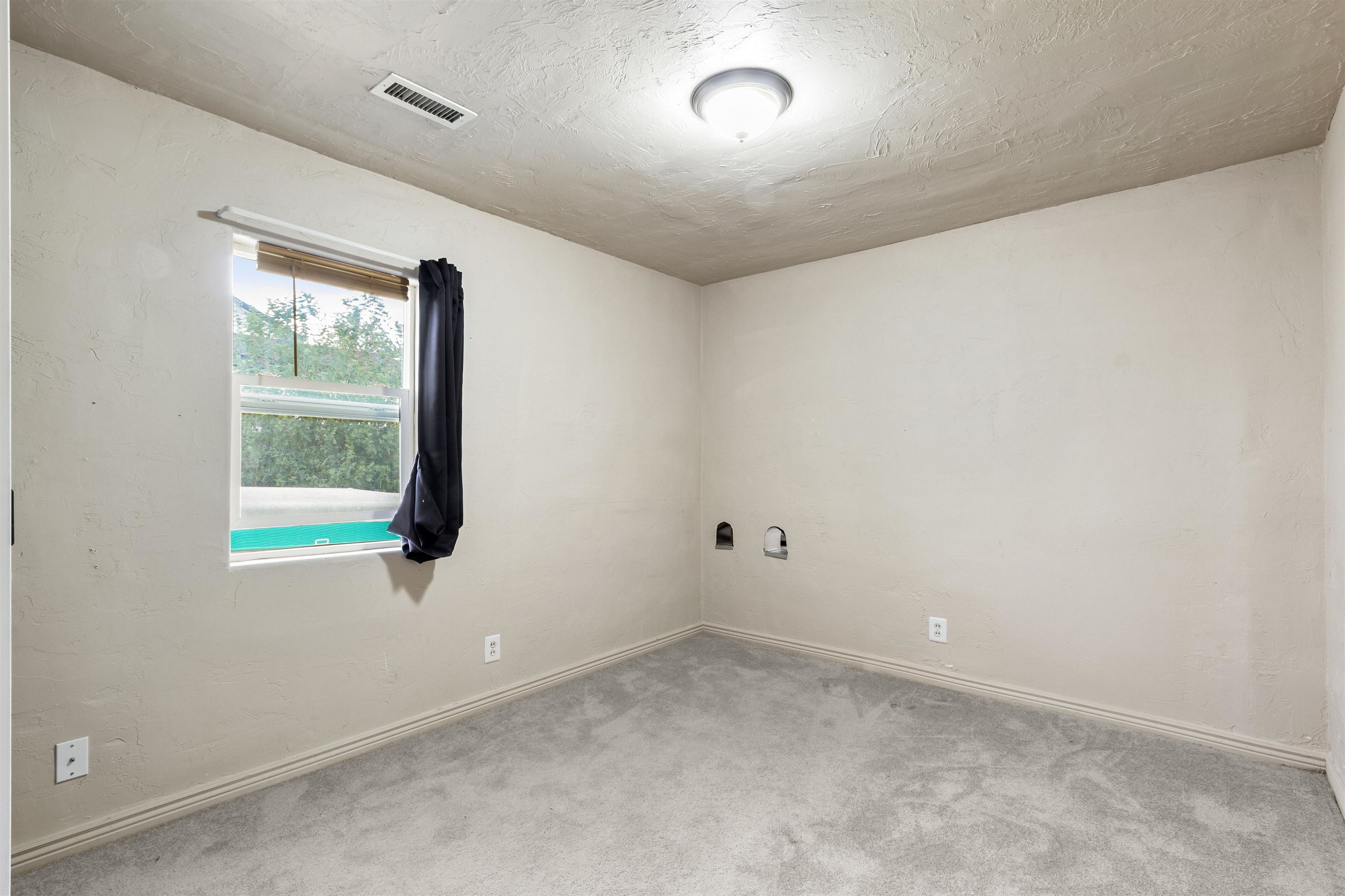 2871 B Road Grand Junction, CO 81503 - Photo 7 of 16 Gallery Image 7