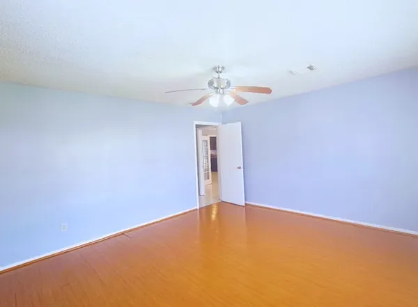 $2,400 | 10919 Pigeonwood Drive, Houston, TX 77089