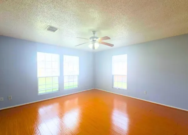 $2,400 | 10919 Pigeonwood Drive, Houston, TX 77089