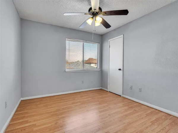 $2,400 | 10919 Pigeonwood Drive, Houston, TX 77089