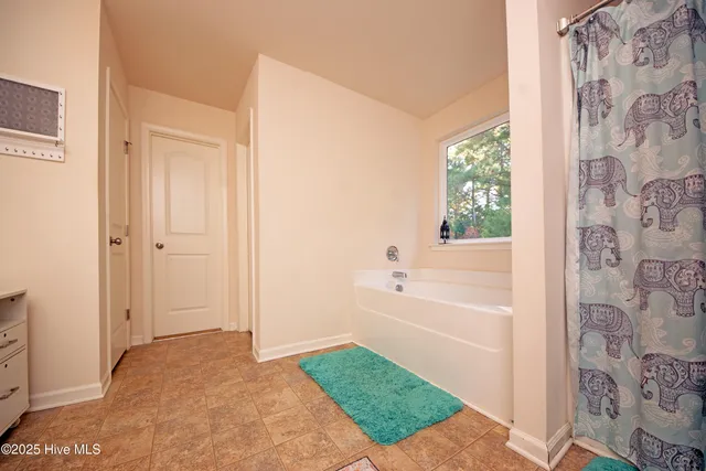 $389,900 | 215 Chalet Road, Holly Ridge, NC 28445