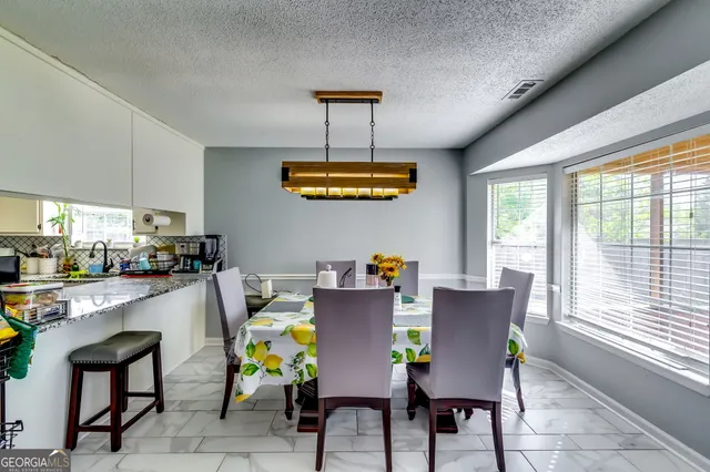 $270,000 | 2582 Rosecommons Drive, Hampton, GA 30228