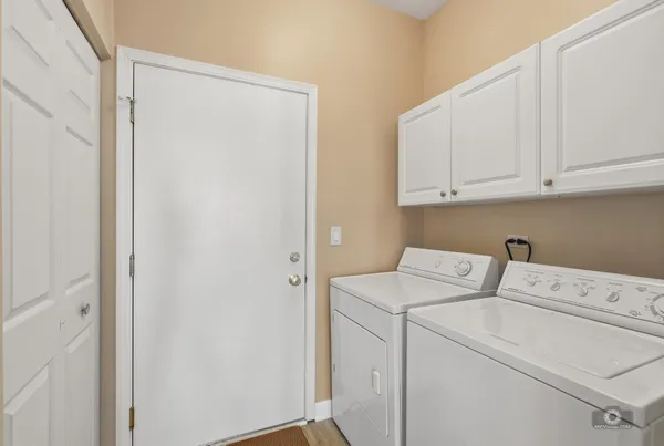 $319,000 | 21450 Lake St Clair Drive, Crest Hill, IL 60403