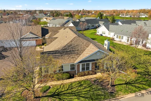 $319,000 | 21450 Lake St Clair Drive, Crest Hill, IL 60403