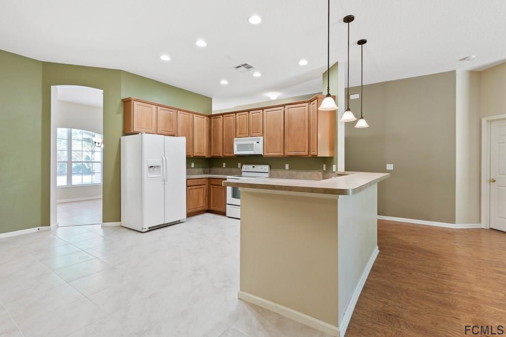 18 Rale Place Palm Coast, FL 32164 - Photo 10 of 37 Gallery Image 10