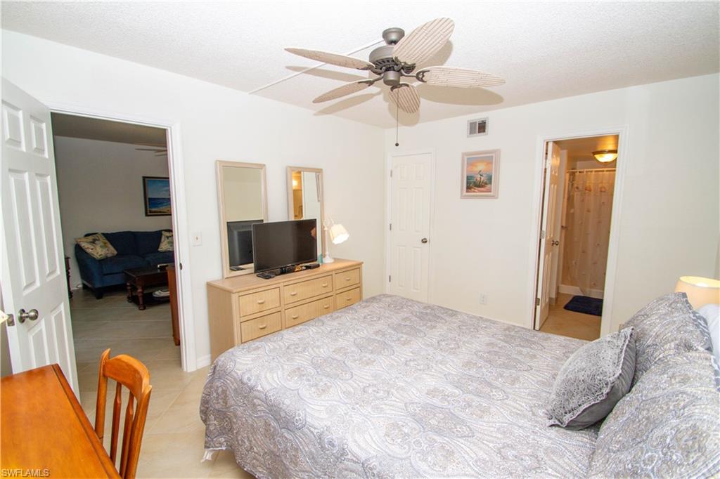 4326 27th Court Southwest, Unit 103 Naples, FL 34116 - Photo 5 of 26