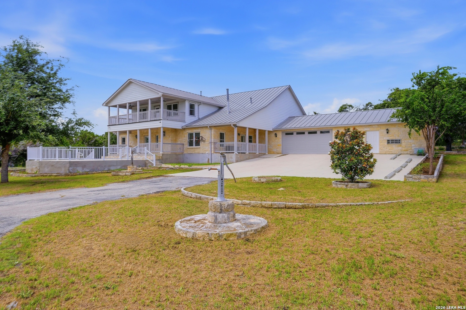 5621 Ranch Road 32 Blanco, TX 78606 - Photo 30 of 42