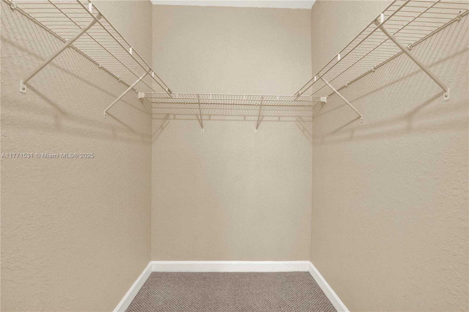 373 Northeast 25th Place, Unit 202 Homestead, FL 33033 - Photo 18 of 58