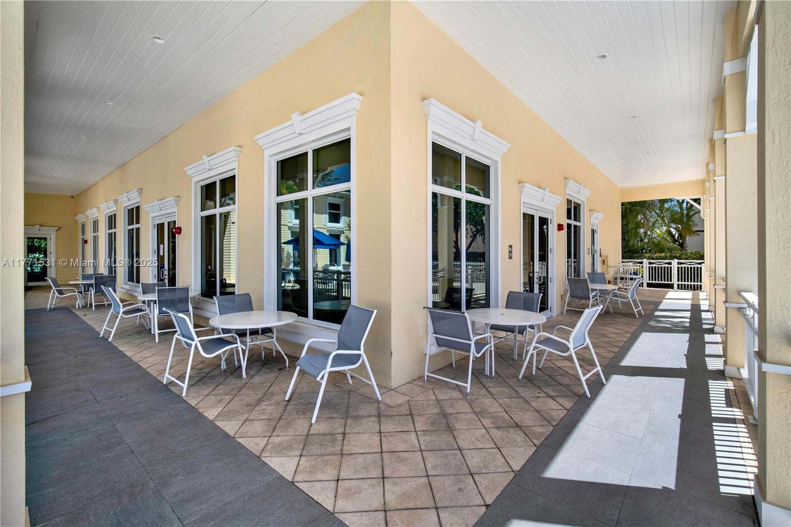373 Northeast 25th Place, Unit 202 Homestead, FL 33033 - Photo 30 of 58