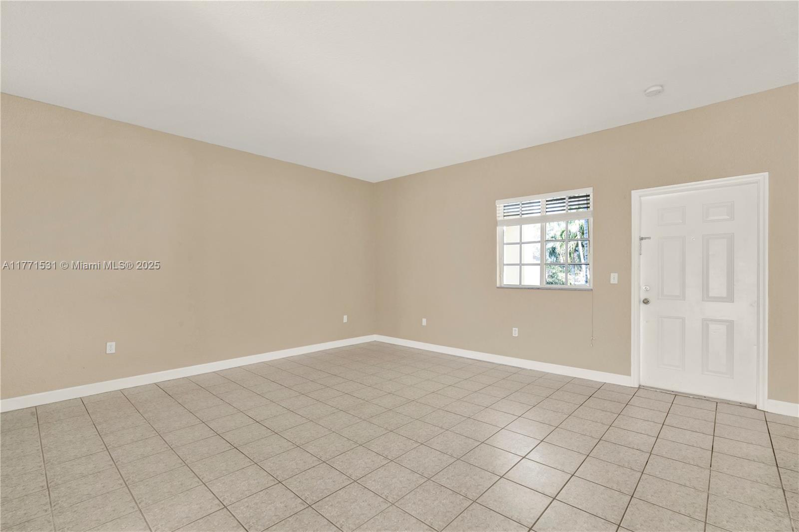 373 Northeast 25th Place, Unit 202 Homestead, FL 33033 - Photo 3 of 58