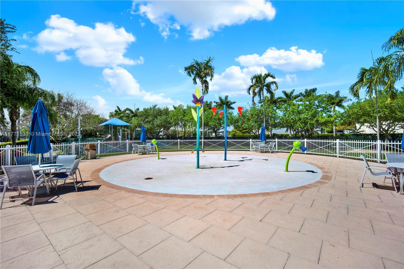 373 Northeast 25th Place, Unit 202 Homestead, FL 33033 - Photo 33 of 58