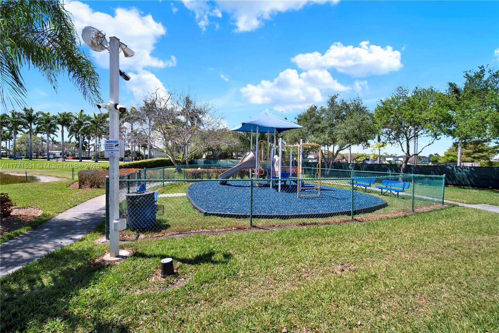 373 Northeast 25th Place, Unit 202 Homestead, FL 33033 - Photo 35 of 58