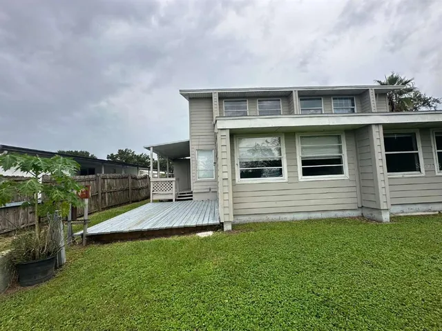 $1,495 | 1108 Country Club Lane, Lakeland, FL 33801