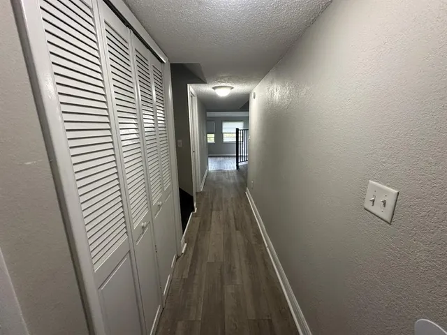 $1,495 | 1108 Country Club Lane, Lakeland, FL 33801