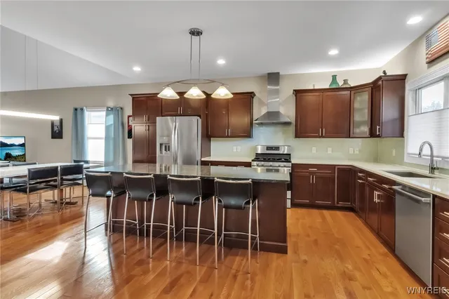 $650,000 | 2600 Farrier Lane, East Aurora, NY 14052