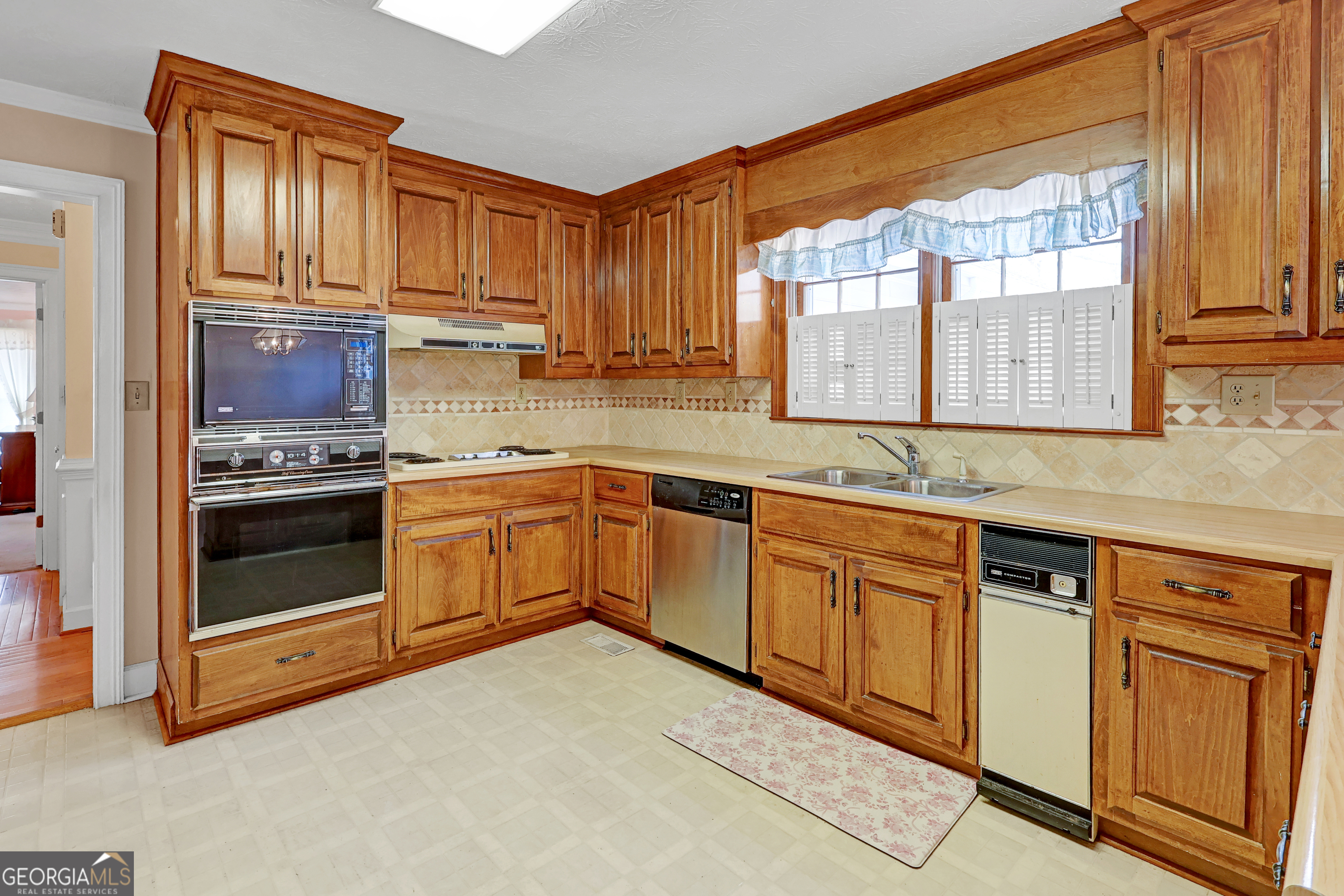 3405 Uncle Genes Way Southeast Conyers, GA 30013 - Photo 18 of 39