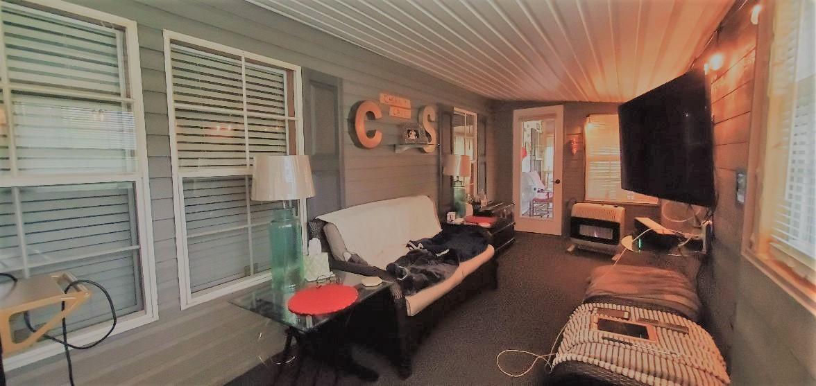 266 Long Hollow Road Clinton, TN 37716 - Photo 14 of 19 Sun Room