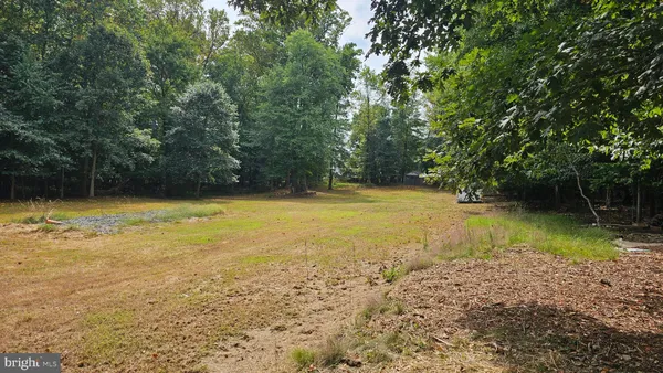 a view of a lake view with a sitting area