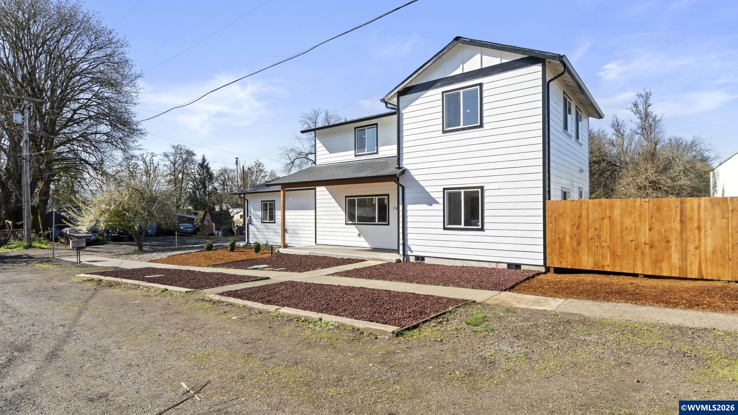 141 Northeast D Street Willamina, OR 97396 - Photo 2 of 47